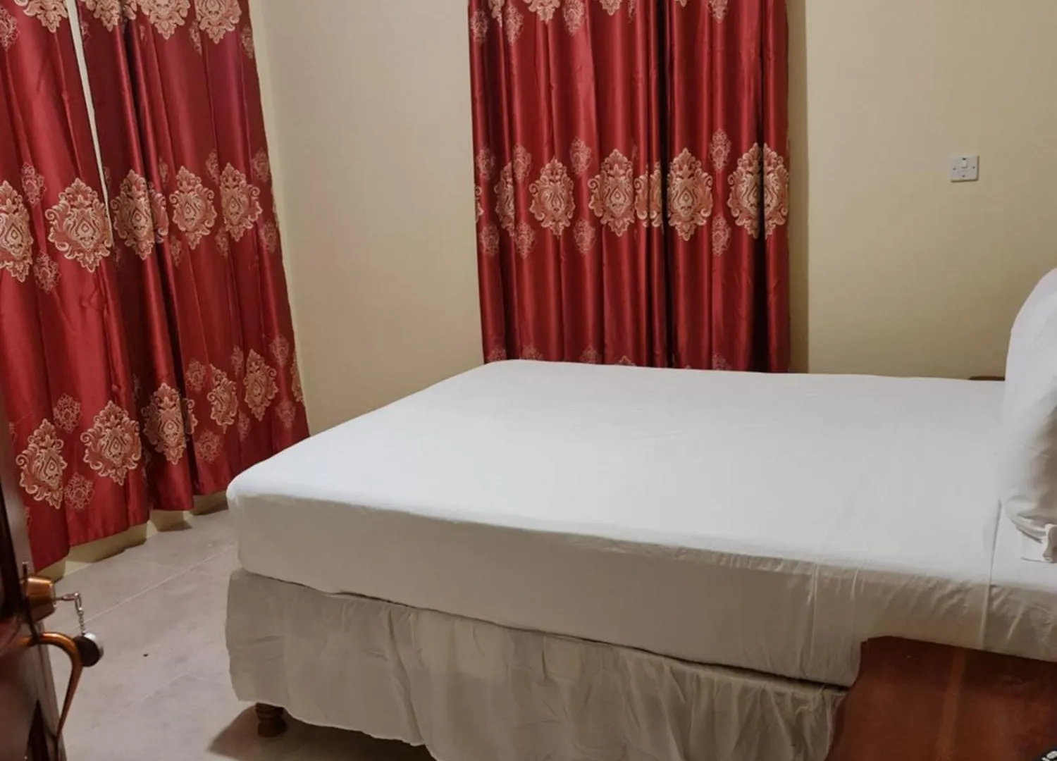 Paradise Place Grande Hotel Rooms Cave Hill 0*,